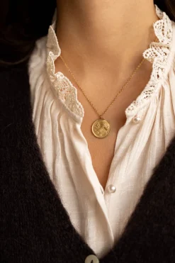 COLLIER MYA