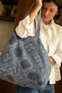 TOTEBAG BANDANA