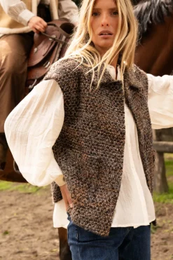 VESTE LEVAYA